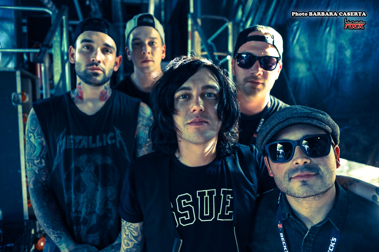 sleeping with sirens gossip zippyshare