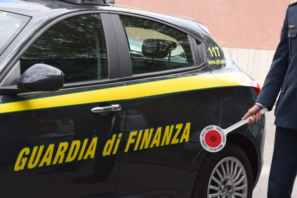 Guardia Di Finanza, Maxisequestro A Sarnico - Radio Lombardia